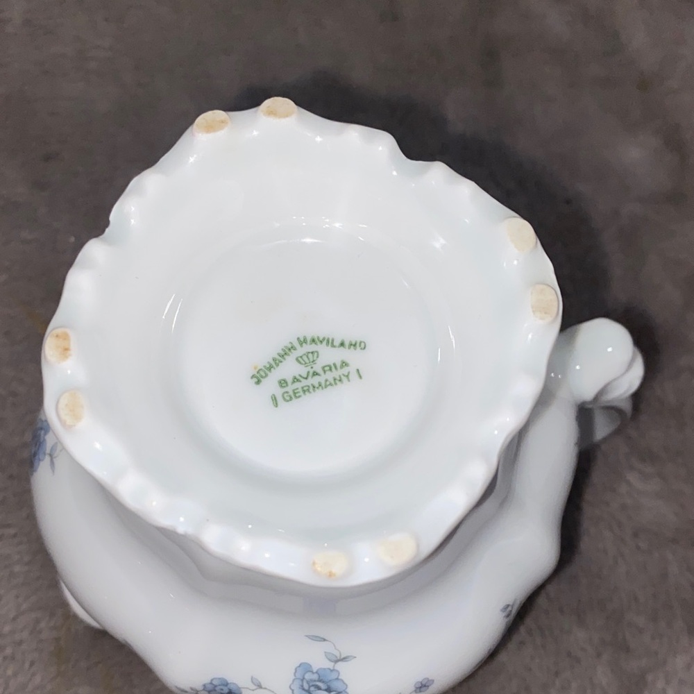 1103 Johann Haviland Blue Garland Creamer - Picture 2 of 5